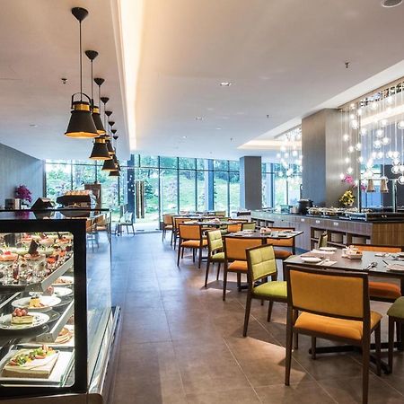 Geno Hotel Шах Алам Екстериор снимка