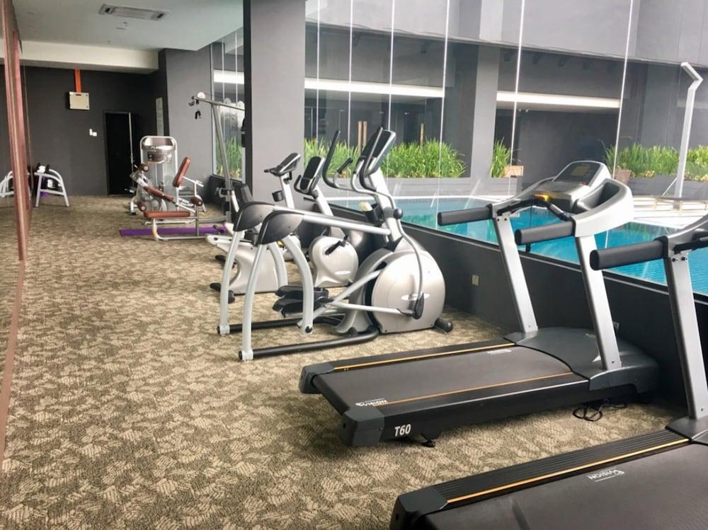 Geno Hotel Шах Алам Екстериор снимка
